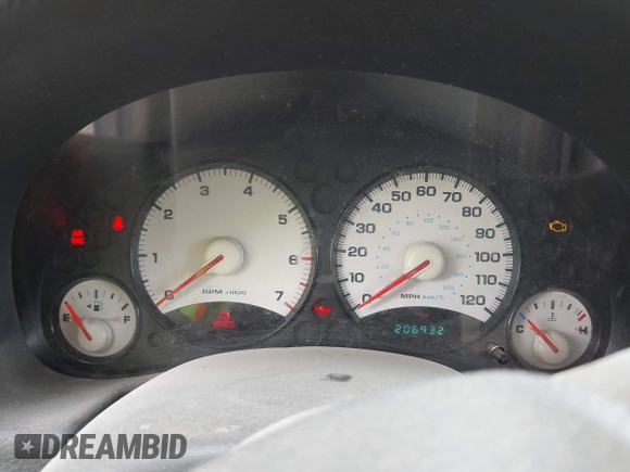 2003 Jeep Liberty Sport with VIN 1J4GL48K13W734113, listed as a IAAI auction lot 41915971 with 206,932 mi miles. Bid and sale history available at carsss.com. Image 7.