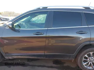 2020 Jeep Cherokee Latitude Plus with VIN 1C4PJLLB8LD535701, listed as a IAAI auction lot 41160714 with 102,529 mi miles. Bid and sale history available at carsss.com. Image 15.