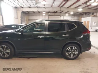 2019 Nissan Rogue SL with VIN 5N1AT2MT1KC709383, listed as a IAAI auction lot 41246437 with 181,109 mi miles. Bid and sale history available at carsss.com. Image 14.
