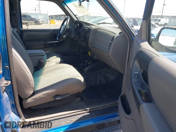 2001 Ford Ranger XL Fleet z VIN 1FTZR15E21TA06406, wystawiony jako IAAI lot #42046229 z przebiegiem 169 927 mil mil oraz . Historia ofert i sprzedaży dostępna na DreamBid. Obrazek 5.