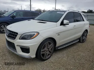 2014 Mercedes-Benz M 63 AMG z VIN 4JGDA7EB6EA268548, wystawiony jako Copart lot #74288914 z przebiegiem Nie podano mil oraz Nie do naprawy • Non repairable. Historia ofert i sprzedaży dostępna na DreamBid. Obrazek 1.