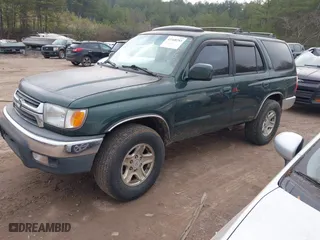 2001 Toyota 4Runner SR5 with VIN JT3HN86RX10326564, listed as a IAAI auction lot 41468293 with 1 mi miles. Bid and sale history available at carsss.com. Image 2.
