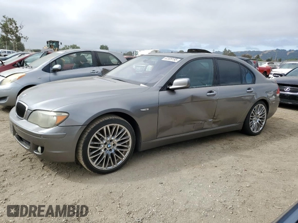 2007 BMW 7 Series 750i with VIN WBAHL83527DT09744, listed as a Copart auction lot 62309195 with 118,242 mi miles and Salvage title. Bid and sale history available at DreamBid. Image 1.