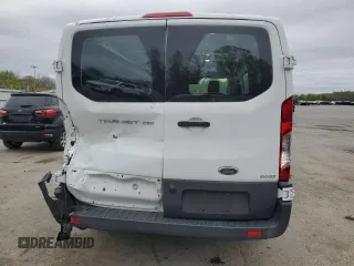 2017 Ford Transit z VIN 1FTYR1YM8HKA78211, wystawiony jako Copart lot #53779825 z przebiegiem 16 834 mil mil oraz Szkoda całkowita • Salvage title. Historia ofert i sprzedaży dostępna na DreamBid. Obrazek 6.