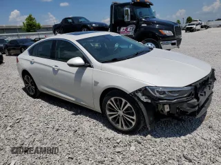 2018 Buick Regal Essence with VIN W04GP6SXXJ1093574, listed as a Copart auction lot 62387425 with 27,879 mi miles and Salvage title. Bid and sale history available at DreamBid. Image 4.