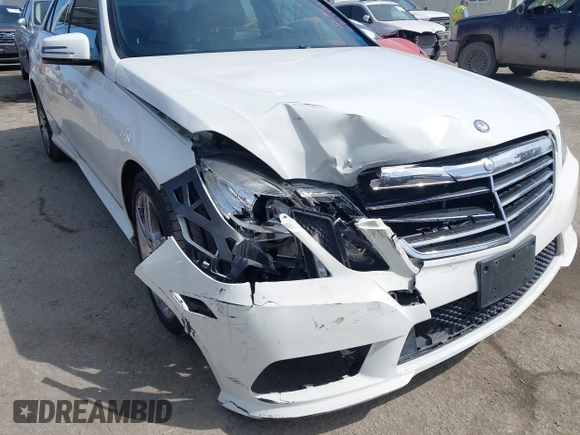2011 Mercedes-Benz E-Class E 350 Luxury with VIN WDDHF5GB9BA279117, listed as a IAAI auction lot 41934443 with 63,014 mi miles. Bid and sale history available at carsss.com. Image 17.