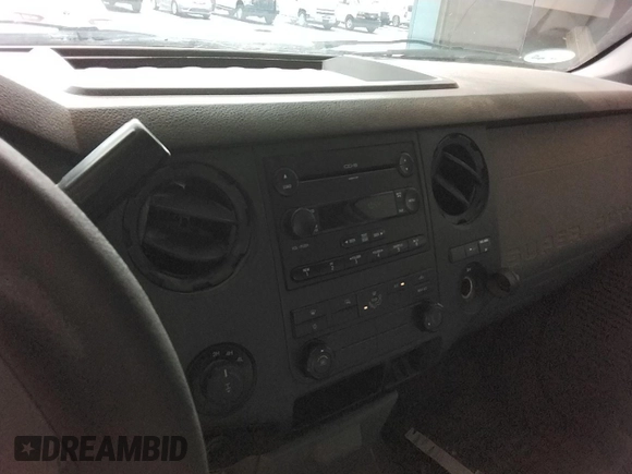 2011 Ford F-250 XL with VIN 1FT7X2B63BEB77171, listed as a IAAI auction lot 42677709 with 268,911 mi miles and . Bid and sale history available at DreamBid. Image 23.