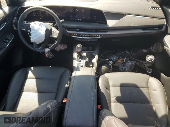 2024 Cadillac XT4 AWD Premium Luxury z VIN 1GYFZDR40RF199813, wystawiony jako Copart lot #57576305 z przebiegiem 586 mil mil oraz Nie do naprawy • Non repairable. Historia ofert i sprzedaży dostępna na DreamBid. Obrazek 8.
