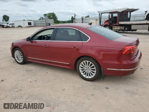2016 Volkswagen Passat SE z VIN 1VWBT7A37GC023783, wystawiony jako Copart lot #60684605 z przebiegiem 145 337 mil mil oraz Czysty tytuł • Clean title. Historia ofert i sprzedaży dostępna na DreamBid. Obrazek 2.