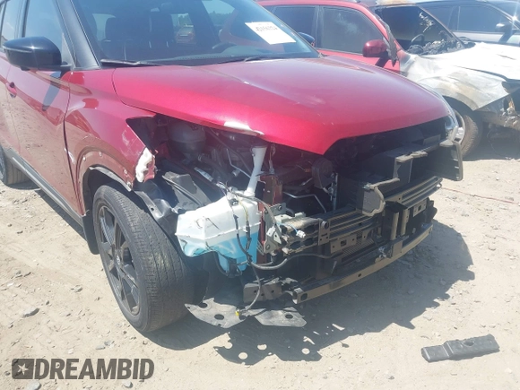 2020 Nissan Kicks SR z VIN 3N1CP5DV7LL537888, wystawiony jako IAAI lot #42156224 z przebiegiem 44 844 mil mil oraz . Historia ofert i sprzedaży dostępna na DreamBid. Obrazek 6.