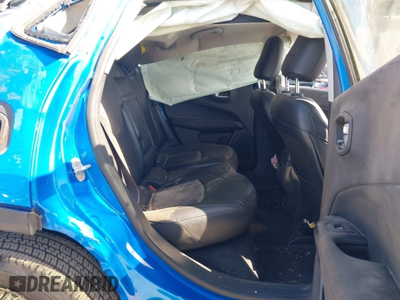 2019 Jeep Compass Latitude with VIN 3C4NJCBB4KT667615, listed as a IAAI auction lot 42154977 with 63,653 mi miles and . Bid and sale history available at DreamBid. Image 8.