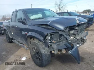 2017 Ram 1500 Outdoorsman z VIN 1C6RR7GT9HS526964, wystawiony jako IAAI lot #41522181 z przebiegiem 121 687 mil mil oraz . Historia ofert i sprzedaży dostępna na DreamBid. Obrazek 1.