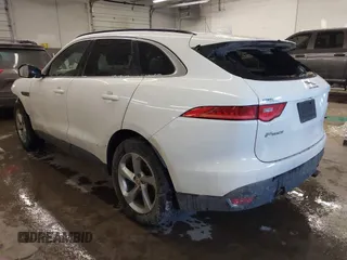2019 Jaguar F-Pace 25t Premium z VIN SADCJ2FX5KA615736, wystawiony jako IAAI lot #41495039 z przebiegiem 83 778 mil mil oraz . Historia ofert i sprzedaży dostępna na DreamBid. Obrazek 3.