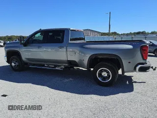 2024 Chevrolet Silverado 3500HD LT with VIN 1GC4YTEY0RF395947, listed as a Copart auction lot 76929794 with 14,043 mi miles and Clean Title. Bid and sale history available at carsss.com. Image 2.