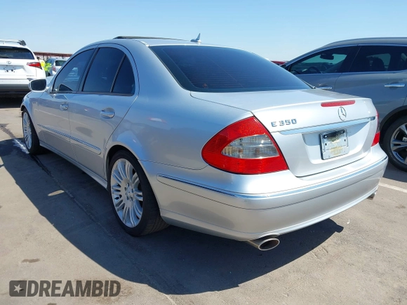 2007 Mercedes-Benz E-Class 3.5L with VIN WDBUF56X07B174780, listed as a IAAI auction lot 42007204 with 150,527 mi miles. Bid and sale history available at carsss.com. Image 3.