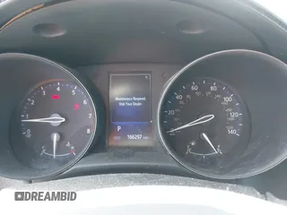 2018 Toyota C-HR XLE z VIN NMTKHMBX5JR046679, wystawiony jako IAAI lot #42068046 z przebiegiem 166 297 mil mil oraz . Historia ofert i sprzedaży dostępna na DreamBid. Obrazek 7.