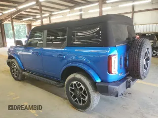 2023 Ford Bronco with VIN 1FMEE5DP2PLB16154, listed as a Copart auction lot 63138085 with 39,193 mi miles and Salvage title. Bid and sale history available at DreamBid. Image 2.