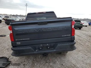 2021 Chevrolet Silverado 1500 Custom with VIN 1GCPYBEK2MZ212722, listed as a Copart auction lot 85321014 with 76,343 mi miles and Salvage Title. Bid and sale history available at carsss.com. Image 6.