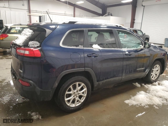 2014 Jeep Cherokee Latitude with VIN 1C4PJMCS5EW146253, listed as a Copart auction lot 46607115 with 134,261 mi miles and Salvage Title. Bid and sale history available at carsss.com. Image 3.