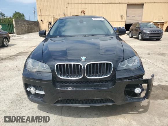 2012 BMW X6 35i z VIN 5UXFG2C56CL780774, wystawiony jako Copart lot #55003335 z przebiegiem 227 097 mil mil oraz Czysty tytuł • Clean title. Historia ofert i sprzedaży dostępna na DreamBid. Obrazek 5.