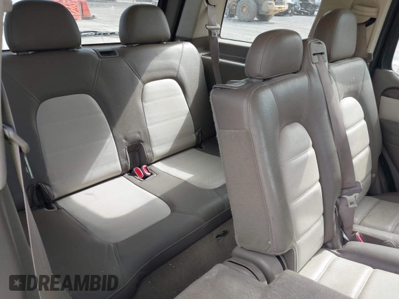2005 Ford Explorer Eddie Bauer с VIN 1FMZU74K15UA92716, выставлен на аукционе IAAI как лот 42022695 с пробегом 191 424 миль миль и . История ставок и продаж доступна на DreamBid. Изображение 8.