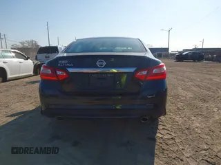 2017 Nissan Altima SV with VIN 1N4AL3AP2HC266922, listed as a IAAI auction lot 41876597 with 60,837 mi miles and . Bid and sale history available at carsss.com. Image 16.