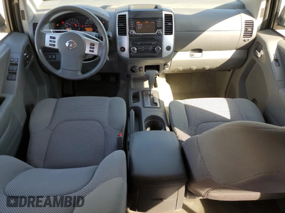 2017 Nissan Frontier Pro-4X z VIN 1N6DD0EV7HN723656, wystawiony jako Copart lot #50453655 z przebiegiem 32 165 mil mil oraz Szkoda całkowita • Salvage title. Historia ofert i sprzedaży dostępna na DreamBid. Obrazek 8.