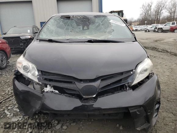 2018 Toyota Sienna LE Auto Access Seat with VIN 5TDKZ3DC1JS914700, listed as a Copart auction lot 85239834 with 107,426 mi miles and Salvage title. Bid and sale history available at DreamBid. Image 5.