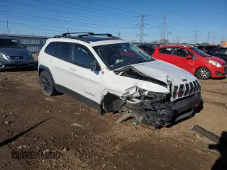 2017 Jeep Cherokee Trailhawk L Plus with VIN 1C4PJMBB3HW506965, listed as a Copart auction lot 82257594 with 106,571 mi miles and Salvage title. Bid and sale history available at DreamBid. Image 4.