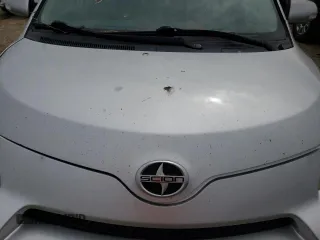 2009 Scion xD with VIN JTKKU10419J040643, listed as a Copart auction lot 52077965 with 188,467 mi miles and Non Repairable. Bid and sale history available at carsss.com. Image 11.