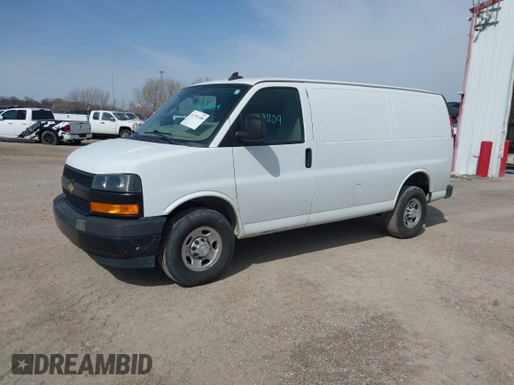 2018 Chevrolet Express Cargo Van with VIN 1GCWGAFP8J1253370, listed as a IAAI auction lot 41791109 with 101,253 mi miles. Bid and sale history available at carsss.com. Image 17.