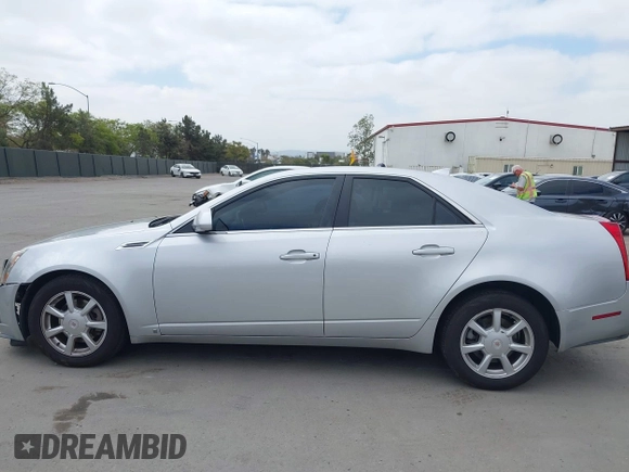 2009 Cadillac CTS RWD с VIN 1G6DF577690160058, выставлен на аукционе IAAI как лот 42108078 с пробегом 114 381 миль миль и . История ставок и продаж доступна на DreamBid. Изображение 14.