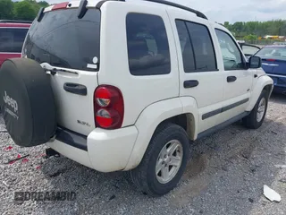 2007 Jeep Liberty Sport z VIN 1J4GL48K87W580702, wystawiony jako IAAI lot #42285118 z przebiegiem 179 076 mil mil oraz . Historia ofert i sprzedaży dostępna na DreamBid. Obrazek 4.