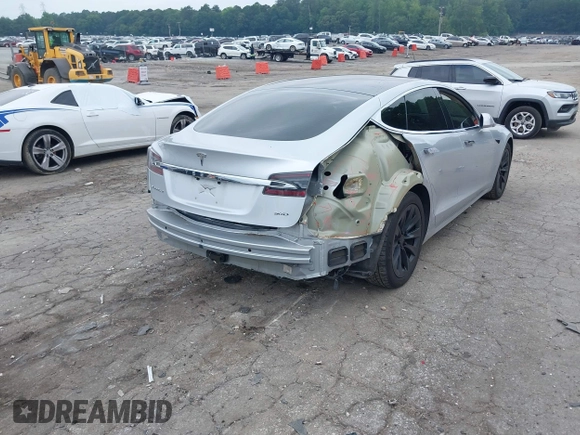 2017 Tesla Model S 100D с VIN 5YJSA1E28HF199687, выставлен на аукционе IAAI как лот 42353657 с пробегом 68 533 миль миль и . История ставок и продаж доступна на DreamBid. Изображение 4.