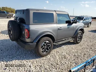 2023 Ford Bronco with VIN 1FMDE5CH0PLB19978, listed as a Copart auction lot 70308774 with 4,303 mi miles and Salvage Title. Bid and sale history available at carsss.com. Image 3.