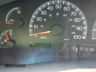 2000 Ford F-150 XL with VIN 1FTRX07W7YKB38454, listed as a IAAI auction lot 42185983 with 260,423 mi miles and . Bid and sale history available at DreamBid. Image 7.