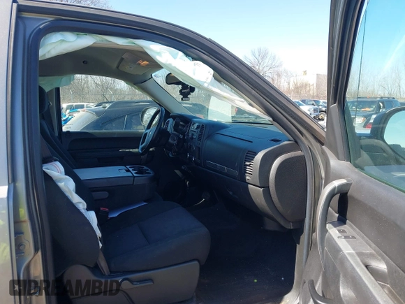 2012 Chevrolet Silverado 1500 LT with VIN 1GCPKSE70CF237986, listed as a IAAI auction lot 41865299 with 130,103 mi miles and . Bid and sale history available at DreamBid. Image 5.
