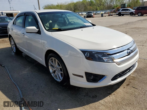 2012 Ford Fusion SEL z VIN 3FAHP0JAXCR220259, wystawiony jako Copart lot #53913975 z przebiegiem 145 424 mil mil oraz Szkoda całkowita • Salvage title. Historia ofert i sprzedaży dostępna na DreamBid. Obrazek 4.