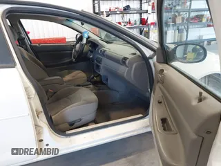 2006 Dodge Stratus SXT z VIN 1B3EL46X56N117417, wystawiony jako IAAI lot #41698342 z przebiegiem 86 944 mil mil oraz . Historia ofert i sprzedaży dostępna na DreamBid. Obrazek 5.
