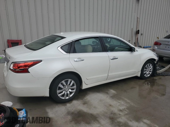 2015 Nissan Altima 2.5 with VIN 1N4AL3AP6FN317632, listed as a Copart auction lot 57136625 with 164,481 mi miles and Salvage title. Bid and sale history available at DreamBid. Image 3.