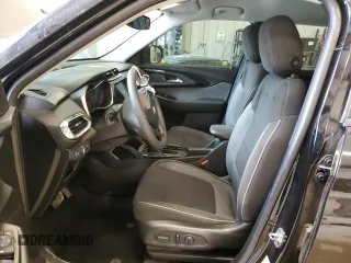 2021 Chevrolet TrailBlazer LT with VIN KL79MPSL1MB153599, listed as a Copart auction lot 48052695 with 95,870 mi miles and Clean Title. Bid and sale history available at carsss.com. Image 7.