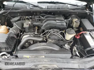 2005 Ford Explorer XLT with VIN 1FMZU63K35UA11887, listed as a Copart auction lot 45007395 with 275,405 mi miles and Salvage title. Bid and sale history available at DreamBid. Image 12.
