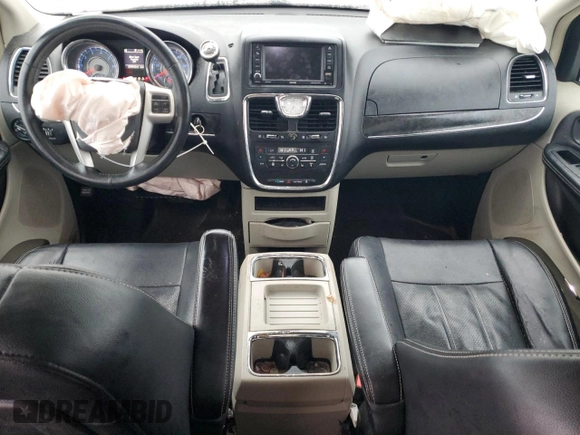 2014 Chrysler Town & Country Touring-L with VIN 2C4RC1CG7ER329627, listed as a Copart auction lot 43019185 with 204,542 mi miles and Clean Title. Bid and sale history available at carsss.com. Image 8.