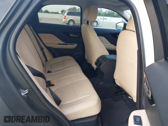 2017 Jaguar F-Pace 35t Premium z VIN SADCJ2BV1HA091773, wystawiony jako IAAI lot #42289518 z przebiegiem 130 935 mil mil oraz . Historia ofert i sprzedaży dostępna na DreamBid. Obrazek 8.