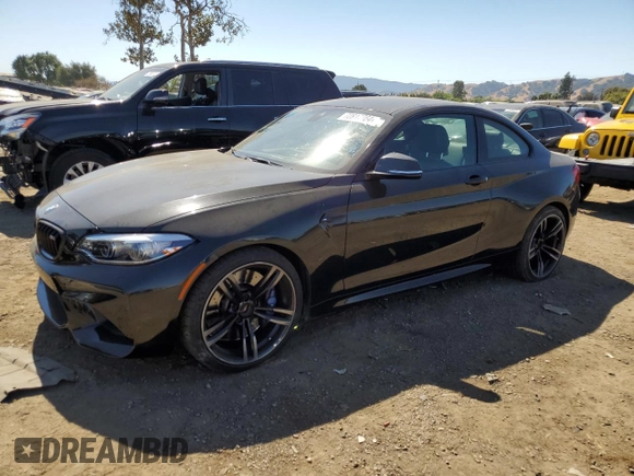 2018 BMW M2 z VIN WBS1J5C54JVD35851, wystawiony jako Copart lot #72814664 z przebiegiem 37 816 mil mil oraz Szkoda całkowita • Salvage title. Historia ofert i sprzedaży dostępna na DreamBid. Obrazek 1.