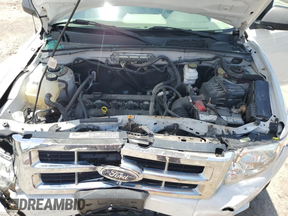 2012 Ford Escape XLS with VIN 1FMCU0C70CKC47257, listed as a Copart auction lot 61061255 with Not provided miles and Salvage title. Bid and sale history available at DreamBid. Image 12.