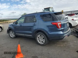 2019 Ford Explorer XLT z VIN 1FM5K8D8XKGA08921, wystawiony jako Copart lot #61784075 z przebiegiem 113 954 mil mil oraz Szkoda całkowita • Salvage title. Historia ofert i sprzedaży dostępna na DreamBid. Obrazek 2.