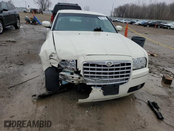2007 Chrysler 300 Signature with VIN 2C3KA53G37H746643, listed as a Copart auction lot 86517794 with 203,832 mi miles and Salvage Title. Bid and sale history available at carsss.com. Image 5.