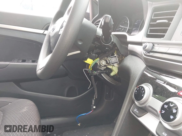 2019 Hyundai Elantra SE with VIN KMHD74LF9KU777191, listed as a IAAI auction lot 42135576 with 33,568 mi miles and . Bid and sale history available at DreamBid. Image 21.
