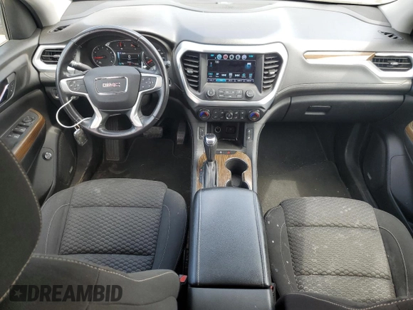 2017 GMC Acadia SLE z VIN 1GKKNLLS3HZ317114, wystawiony jako Copart lot #56943155 z przebiegiem 132 657 mil mil oraz Szkoda całkowita • Salvage title. Historia ofert i sprzedaży dostępna na DreamBid. Obrazek 8.